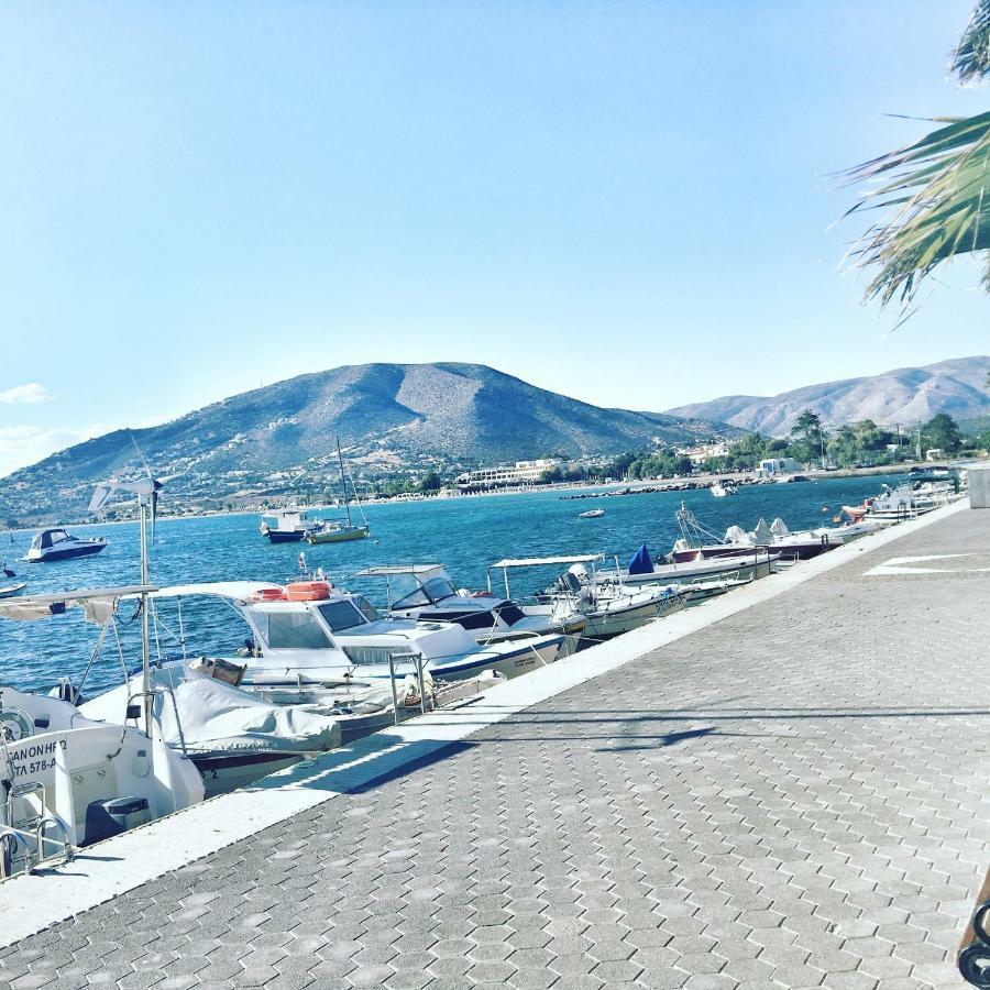 Renovated Apt Close To Beach Wifi Ac Anavyssos Exterior foto